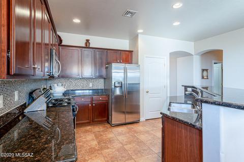162 E Forrest Feezor St, Vail, AZ 85641 photo 7
