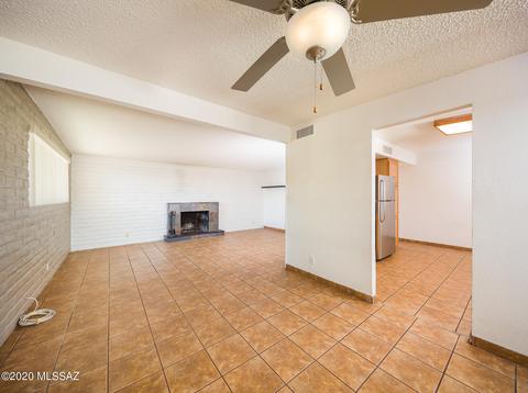 8060 Eli St, Tucson, AZ 85710 photo 9