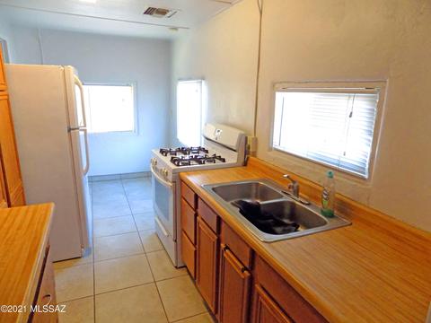 219 E King Rd, Tucson, AZ 85705 photo 4
