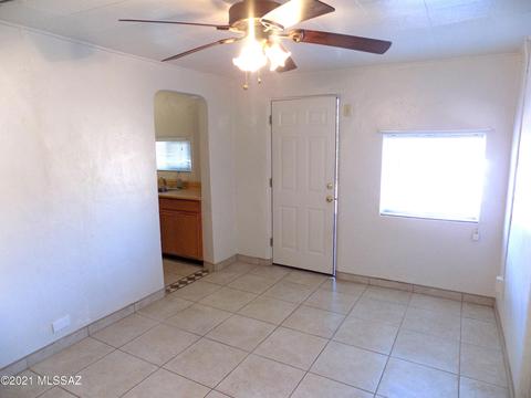 219 E King Rd, Tucson, AZ 85705 photo 9