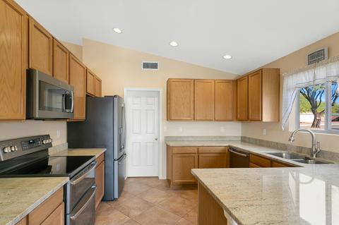 9108 E Arbab Ct, Tucson, AZ 85747 photo 5