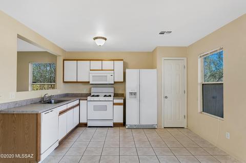 6161 E Stonechat Dr, Tucson, AZ 85756 photo 6