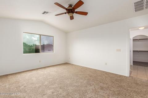 7838 S Hidden Places Loop, Tucson, AZ 85756 photo 11