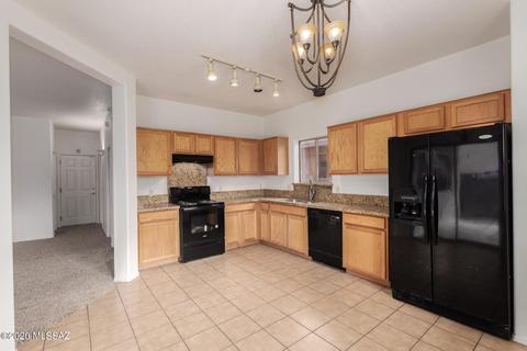 7838 S Hidden Places Loop, Tucson, AZ 85756 photo 6