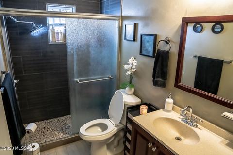4318 E Sylvane St, Tucson, AZ 85711 photo 7