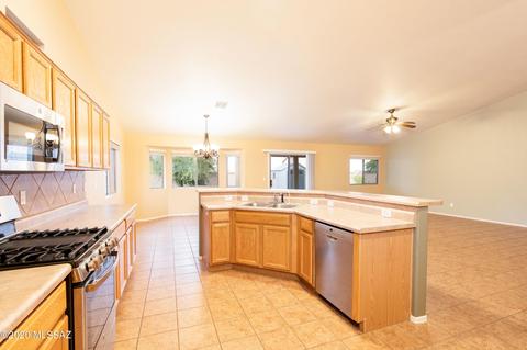 10529 E Marquette St, Tucson, AZ 85747 photo 6