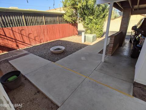 17 E Pastime Rd, Tucson, AZ 85705 photo 2