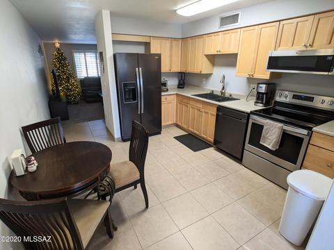 17 E Pastime Rd, Tucson, AZ 85705 photo 10