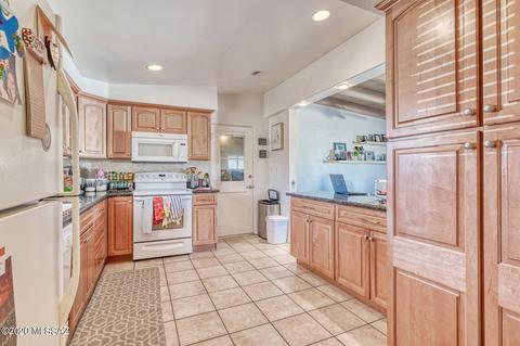 5157 E 9th St, Tucson, AZ 85711 photo 8