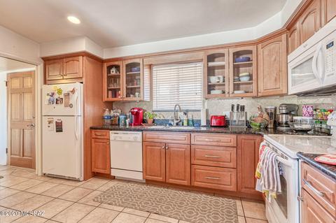 5157 E 9th St, Tucson, AZ 85711 photo 6