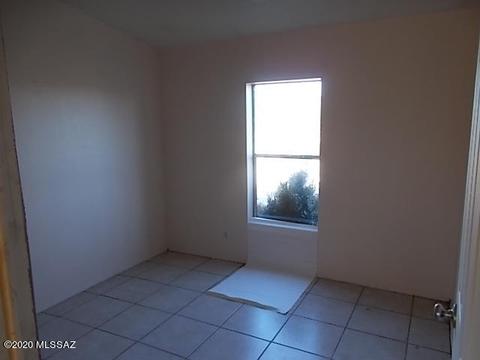 9160 E Yulee Ln, Hereford, AZ 85615 photo 12