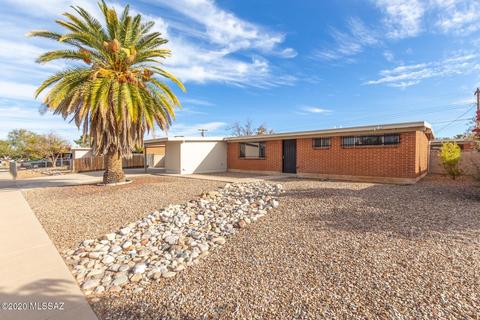 7250 E Sylvane Dr, Tucson, AZ 85710 photo 2