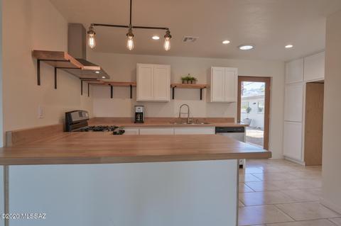 2525 E Blanton Dr, Tucson, AZ 85716 photo 10