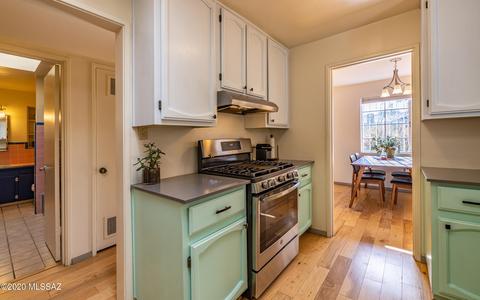 2233 E 8th St, Tucson, AZ 85719 photo 9