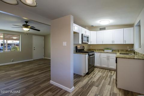 5209 E 23rd St, Tucson, AZ 85711 photo 9