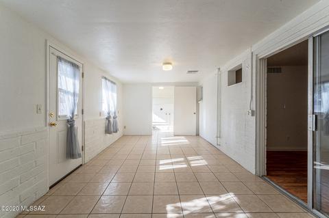 4656 E 16th St, Tucson, AZ 85711 photo 6