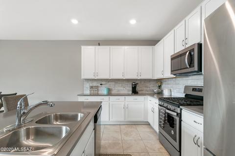 14250 E Adeline Dr, Vail, AZ 85641 photo 6