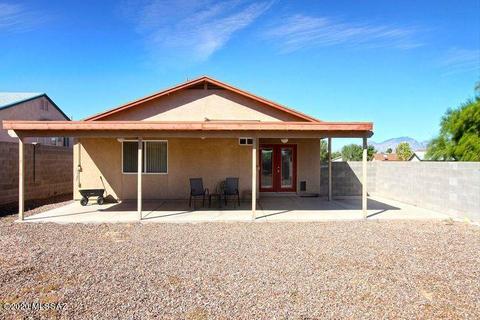 8916 E Apache Well Pl, Tucson, AZ 85730 photo 11