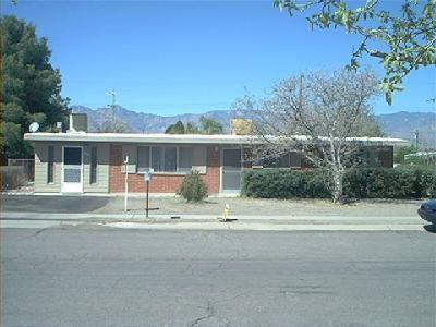 7909 E 19th Pl, Tucson, AZ 85710 photo 2