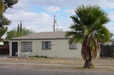 4548 E 14th St, Tucson, AZ 85711 photo 1