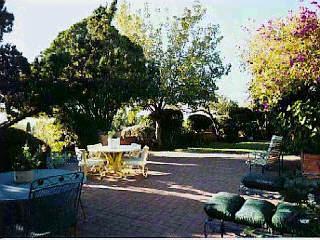 203 E Suffolk Dr, Tucson, AZ 85704 photo 2