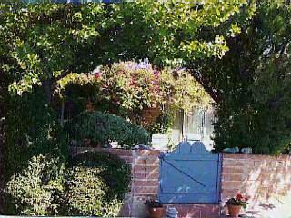 203 E Suffolk Dr, Tucson, AZ 85704 photo 4