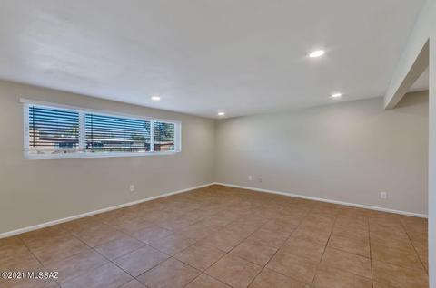 8900 E Mcclellan St, Tucson, AZ 85710 photo 29