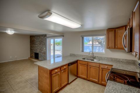 8501 E Fairmount Pl, Tucson, AZ 85715 photo 18