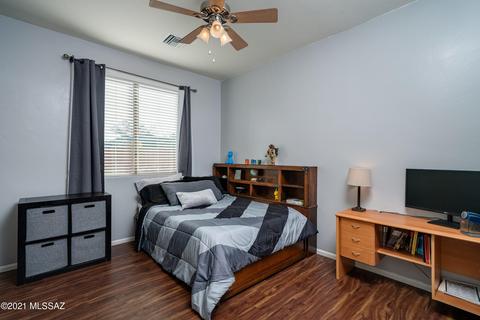 192 E Adytum Pl, Vail, AZ 85641 photo 5