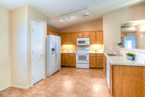 12766 E Red Iron Trl, Vail, AZ 85641 photo 17