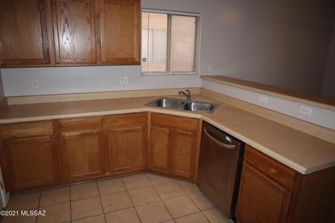 3775 Drexel Manor Stra, Tucson, AZ 85706 photo 2