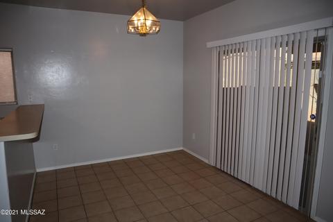 3775 Drexel Manor Stra, Tucson, AZ 85706 photo 4