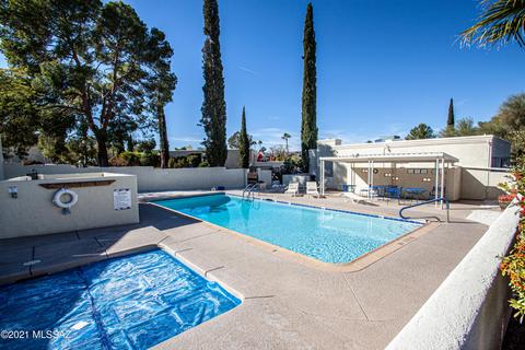8023 E Shadow Ln, Tucson, AZ 85750 photo 6