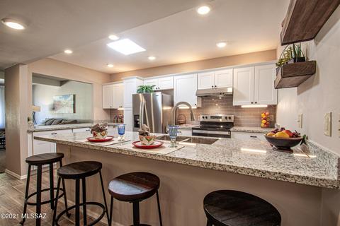 8023 E Shadow Ln, Tucson, AZ 85750 photo 21