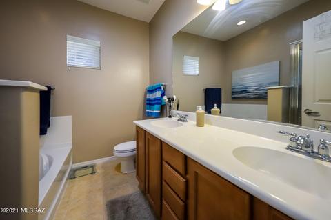 10369 Yew Pl, Tucson, AZ 85747 photo 21