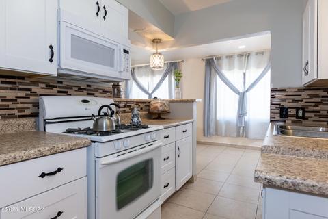 4546 E 13th St, Tucson, AZ 85711 photo 5