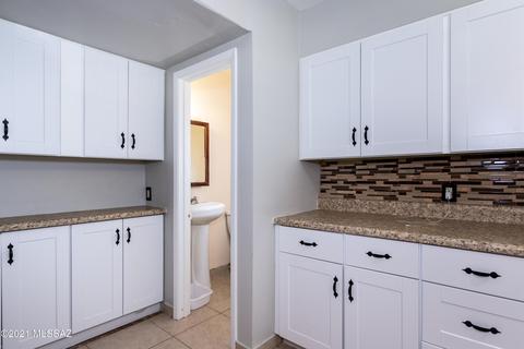 4546 E 13th St, Tucson, AZ 85711 photo 7