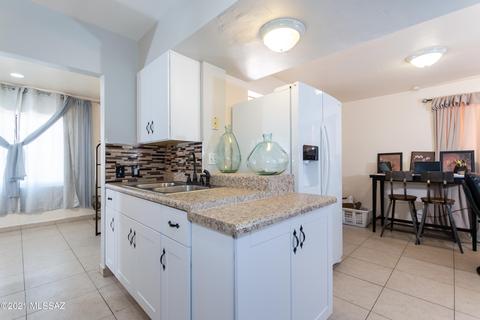 4546 E 13th St, Tucson, AZ 85711 photo 6