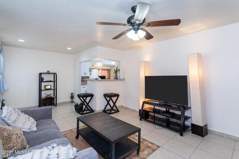 4546 E 13th St, Tucson, AZ 85711 photo 4