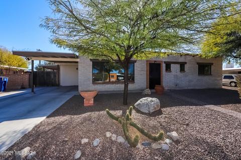 7332 E Random Ridge Dr, Tucson, AZ 85710 photo 1