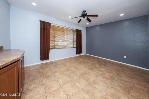 7332 E Random Ridge Dr, Tucson, AZ 85710 photo 11