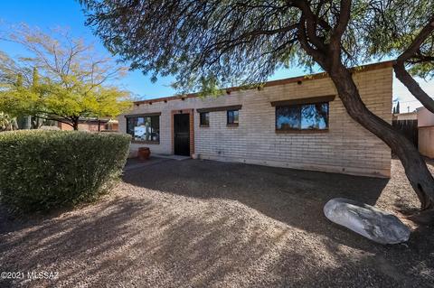 7332 E Random Ridge Dr, Tucson, AZ 85710 photo 2