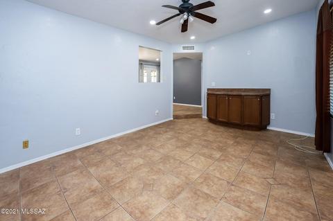 7332 E Random Ridge Dr, Tucson, AZ 85710 photo 13