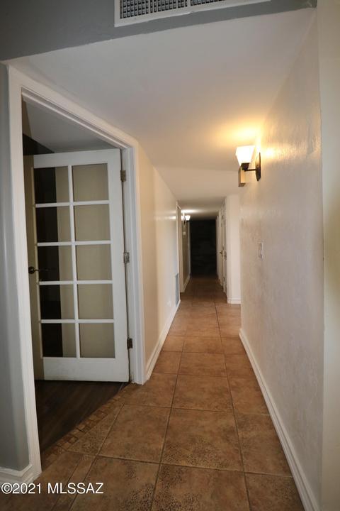8901 E 7th St, Tucson, AZ 85710 photo 14