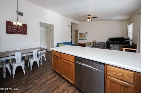 9270 E Wide Creek Way, Tucson, AZ 85747 photo 15