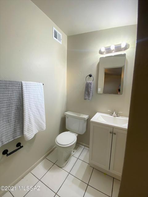 7101 E Kingston Dr, Tucson, AZ 85710 photo 8