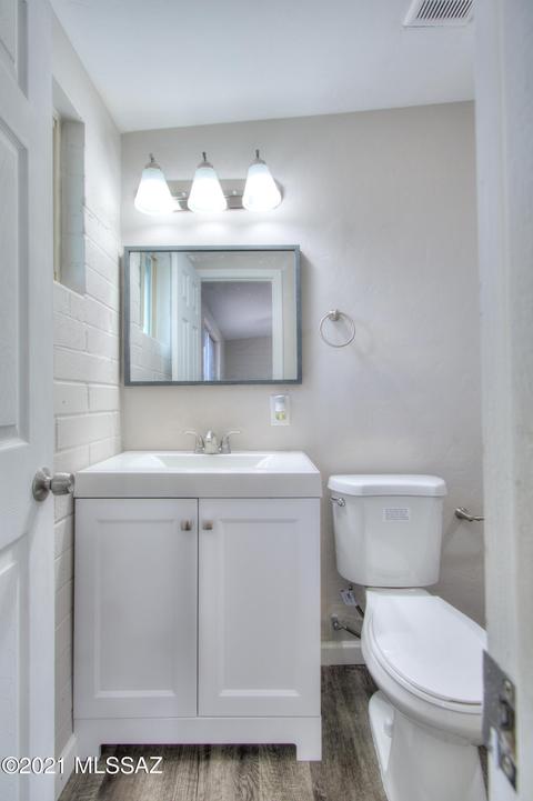1711 E Holladay St, Tucson, AZ 85706 photo 23