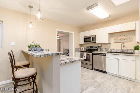 5726 E 2nd St, Tucson, AZ 85711 photo 9
