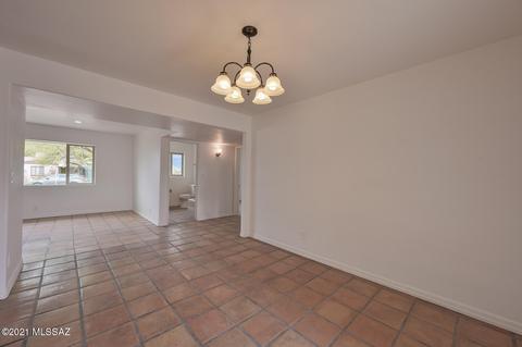 2558 E Hampton St, Tucson, AZ 85716 photo 9