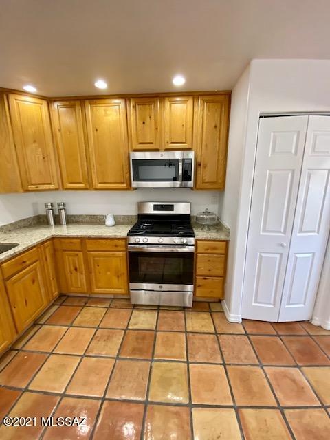 2558 E Hampton St, Tucson, AZ 85716 photo 17